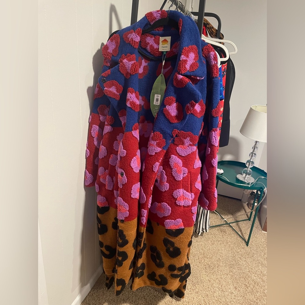 Brand new Farm Rio coat, size medium. Mixed leopard print.